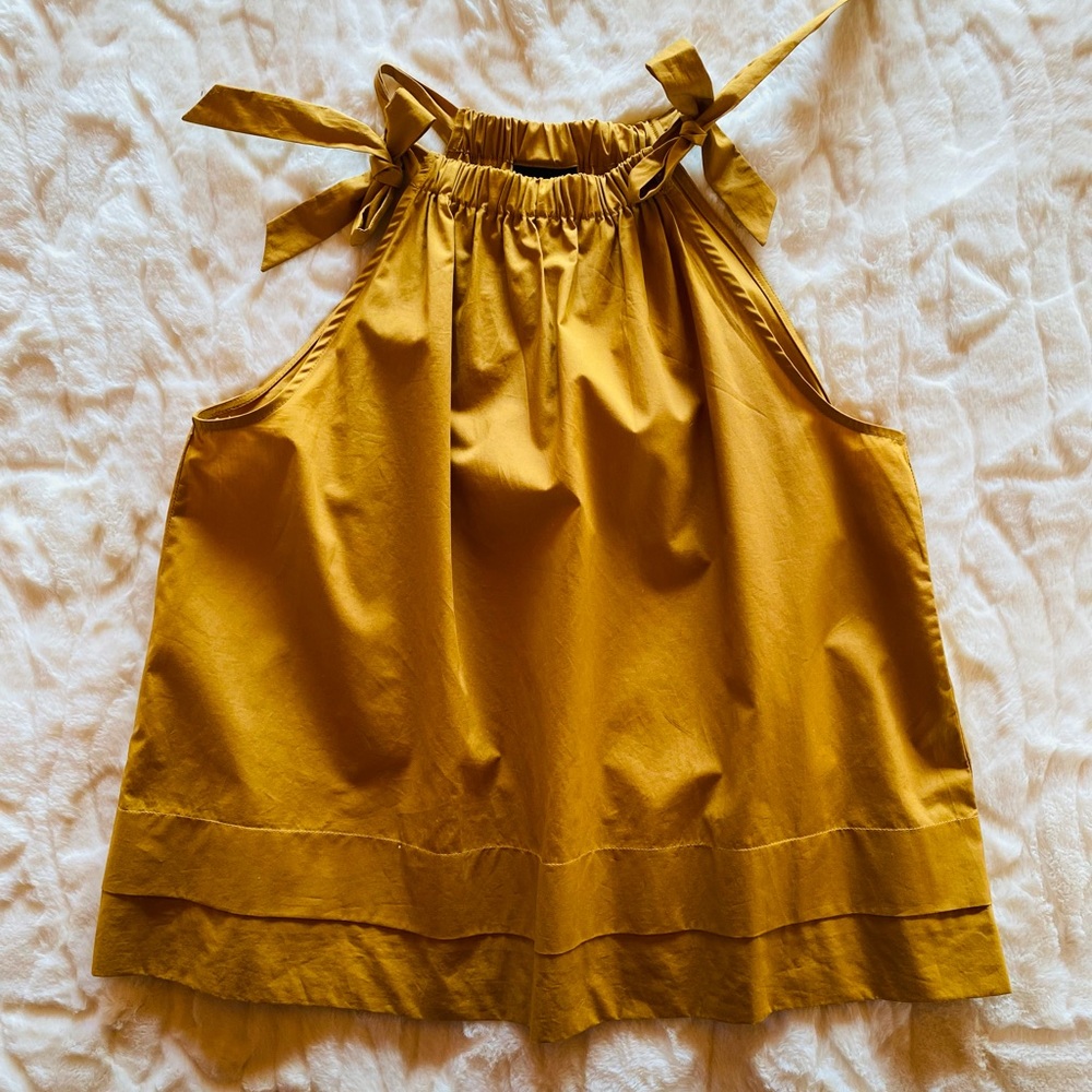 Who What Wear women’s sleeveless blouse size small